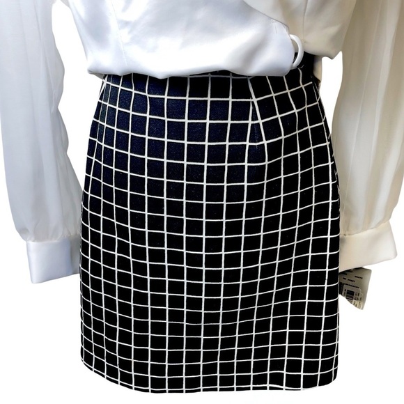 Vintage Versace Black White Plaid Viscose Mini Skirt - Picture 2 of 11